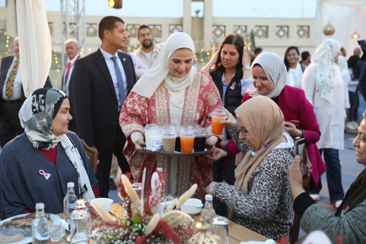 وزيرة التضامن تشارك محاربات بهية حفل إفطار