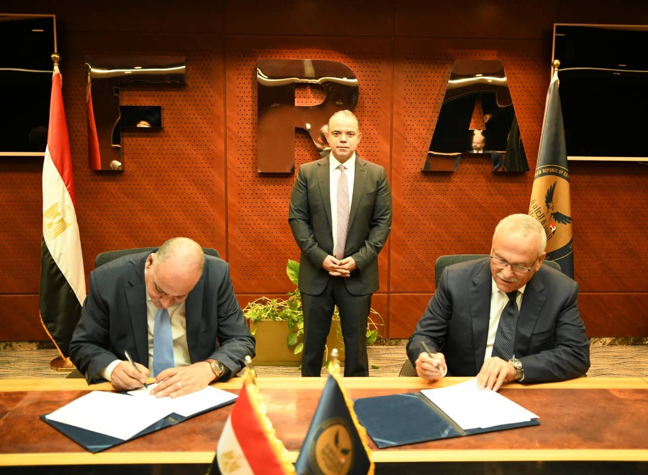 توقيع اتفاقية تعاون بين مركز المديرين المصري والاتحاد المصري للتمويل الاستهلاكي