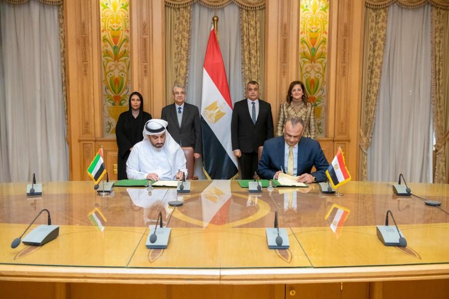مذكرة تفاهم بين حلوان للصناعات غير الحديدية ودوكاب الإماراتية