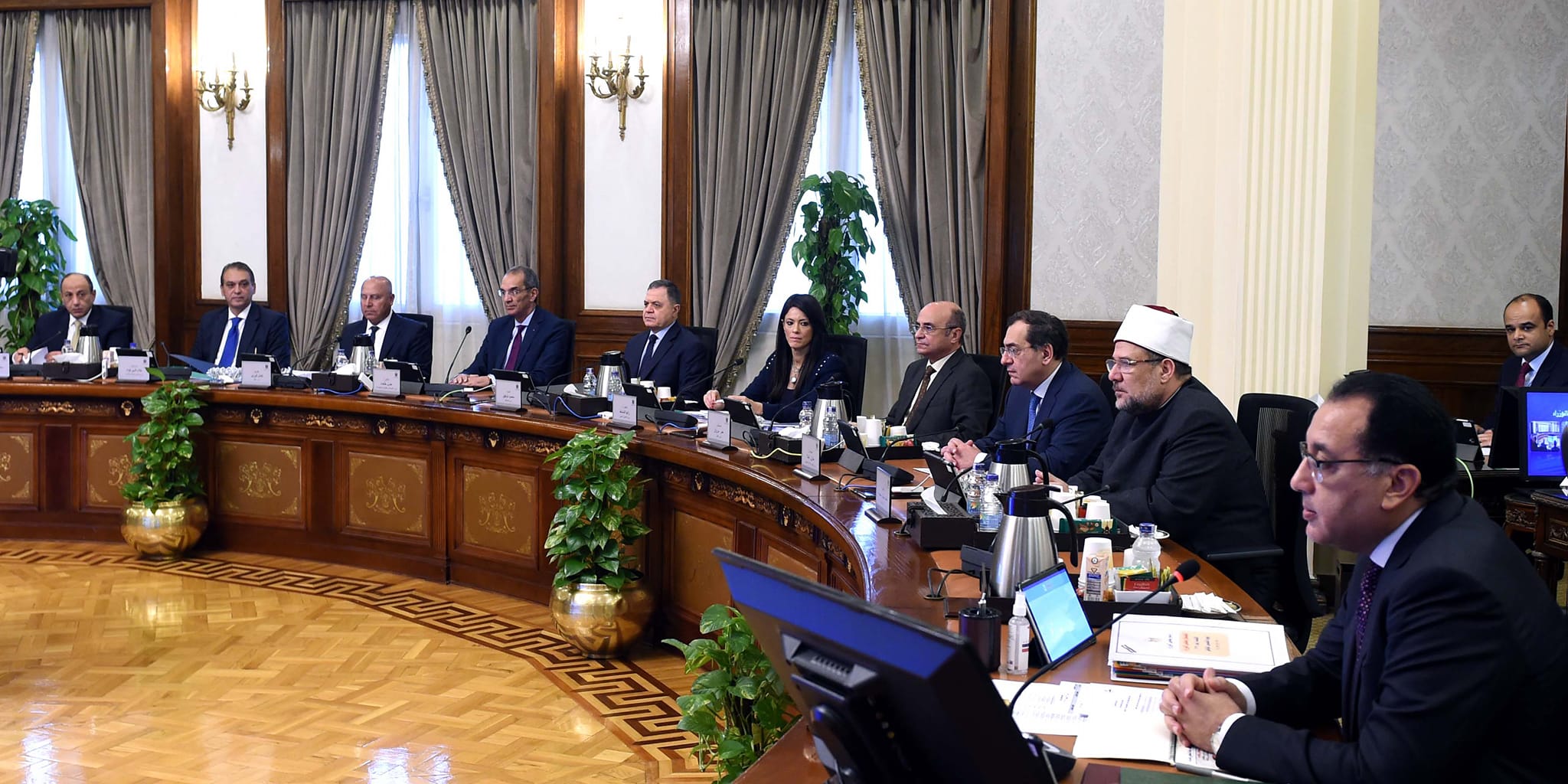 مصطفى مدبولي رئيس مجلس الوزراء خلال الاجتماع الوزاري