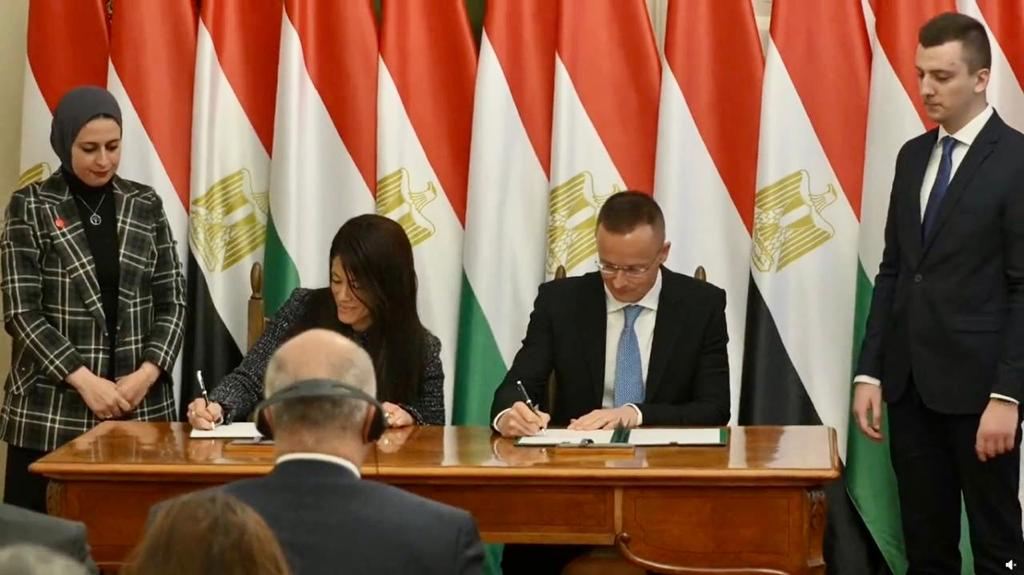 توقيع اتفاق تعاون بين مصر والمجر