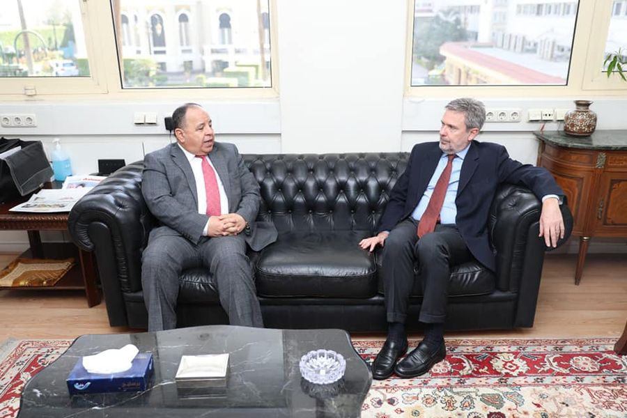 مايكل كاروني سفير إيطاليا بالقاهرة مع محمد معيط وزير المالية