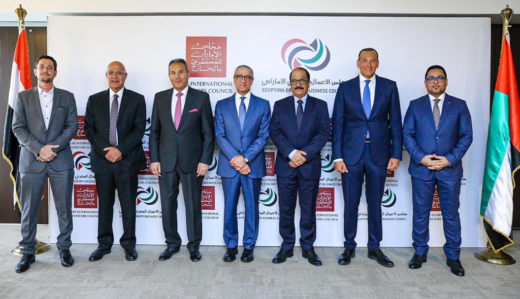 مجلس الإمارات للمستثمرين بالخارج يوقع مذكرة تفاهم مع مجلس الأعمال المصري الإماراتي