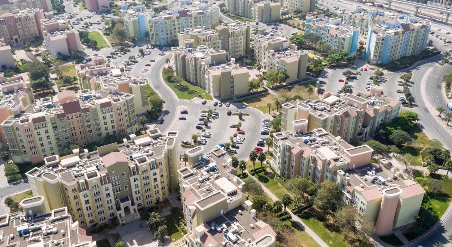 وزير الإسكان العماني: شركات المقاولات المصرية تتمتع بميزة تنافسية فى الجودة والتكلفة