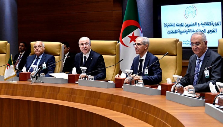 الجزائر وتونس توقعان 26 اتفاقية